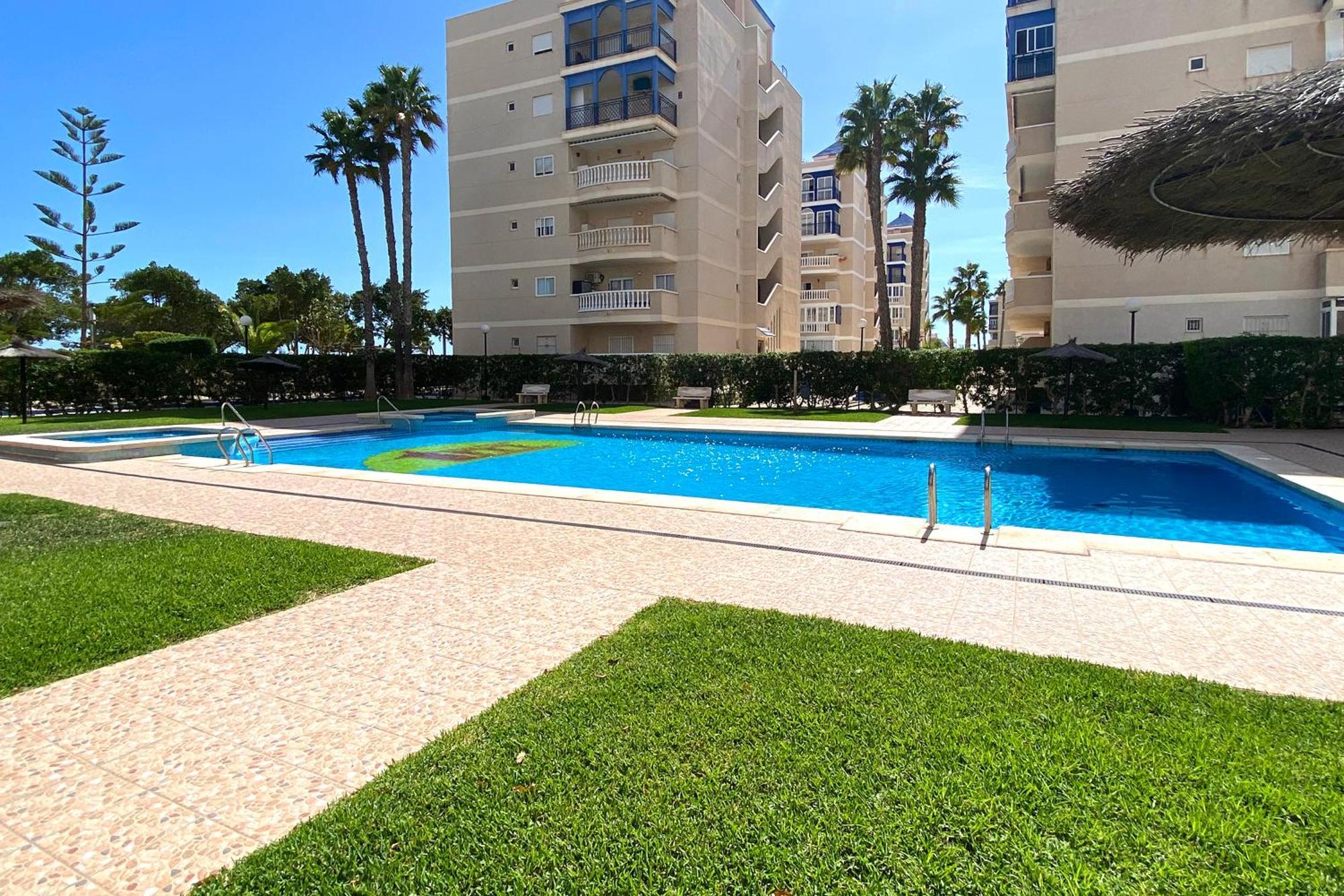 ארנאלס דל סול Apartamento Arenales Playa מראה חיצוני תמונה